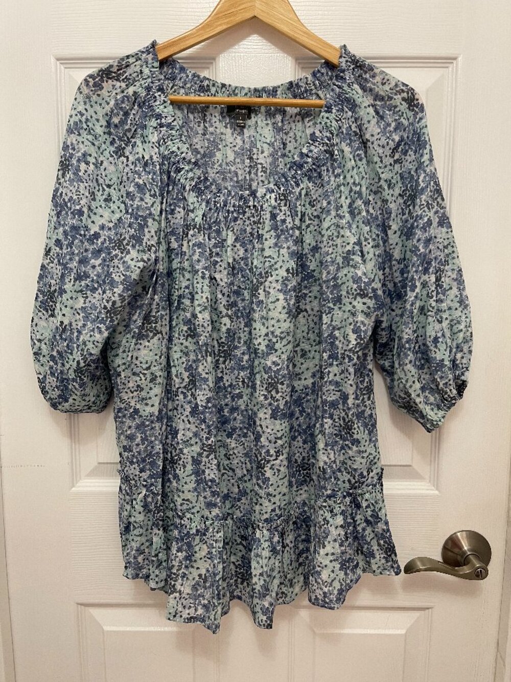 Ninety Clothing Co. Blue Floral Ruffled Peasant Blouse - Size L